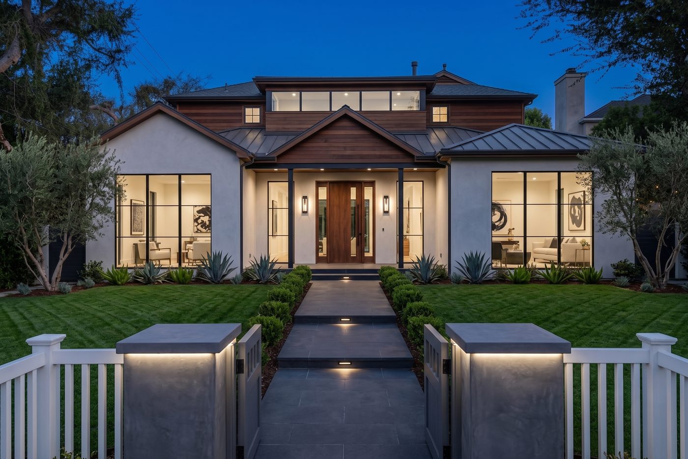 Toluca Lake New Build by Gross Design + Build
